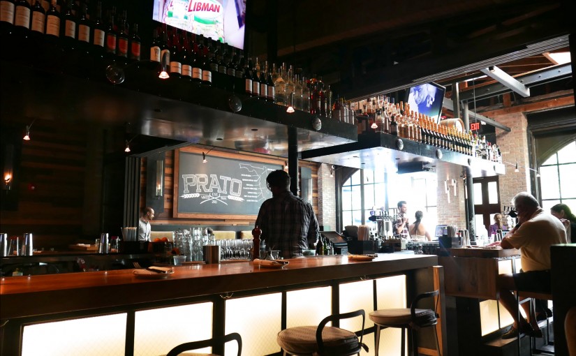 4 Powerful Ways to Boost Upselling at Your Bar
